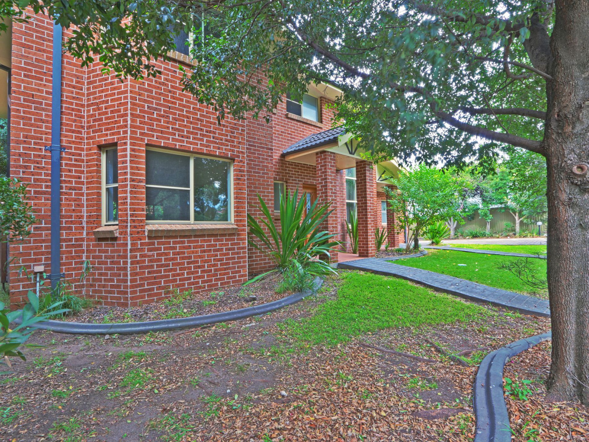 1 / 32-34 Wolli Creek Road, Banksia
