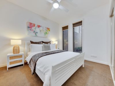 2 / 10 Luton Drive, Yarrawonga