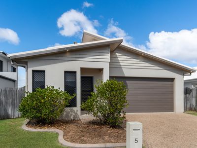 5 Goldfish Court, Burdell