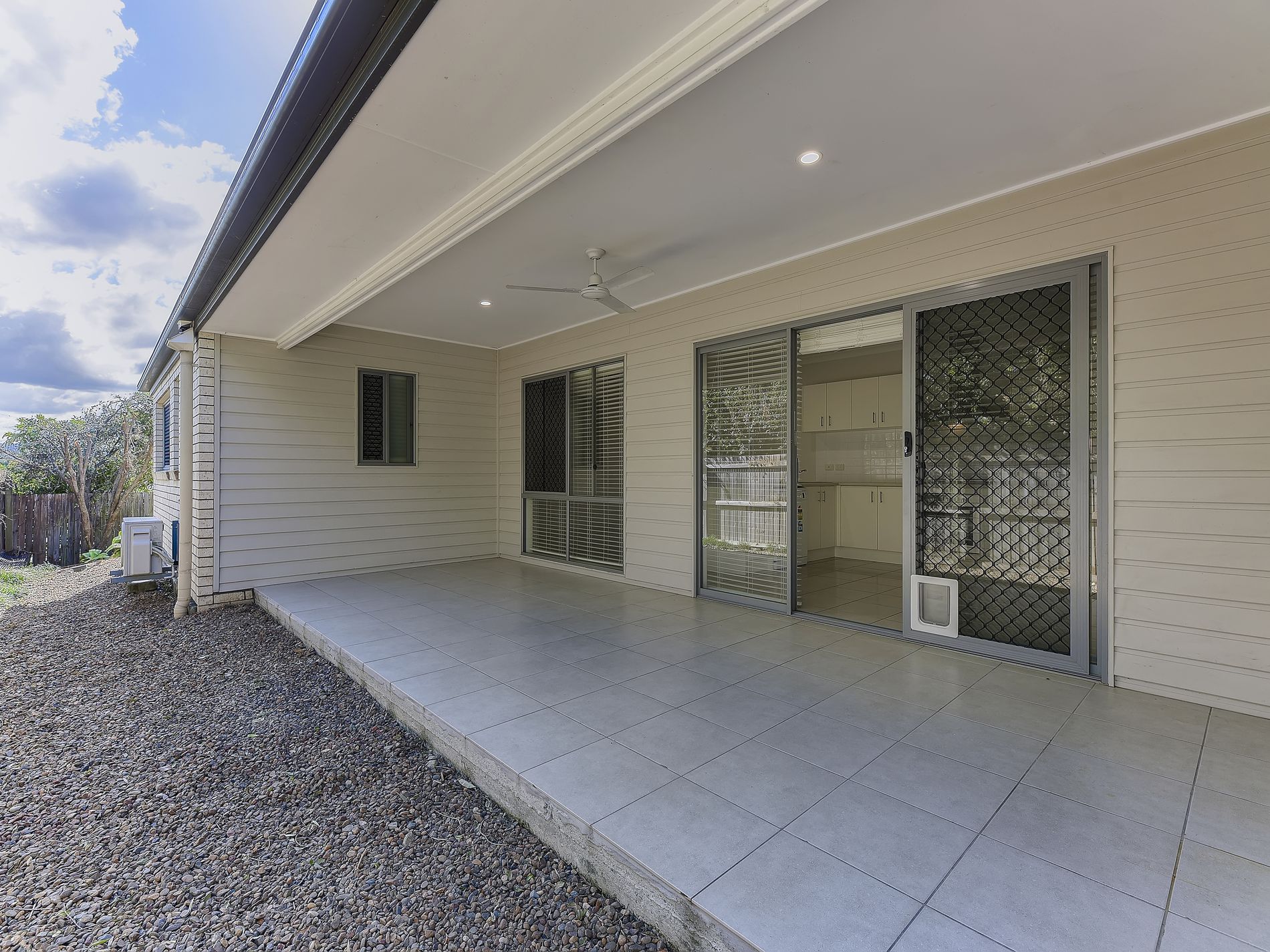 6B Homeland Crescent, Warner