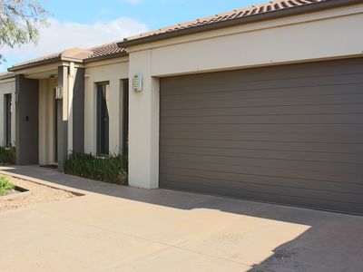 11 Grebe Court, Lara