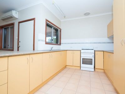 2 Dongara Place, South Hedland