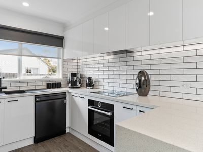 51 Pembroke Drive, Somerville