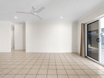 1 / 10 Cassia Street, Edge Hill