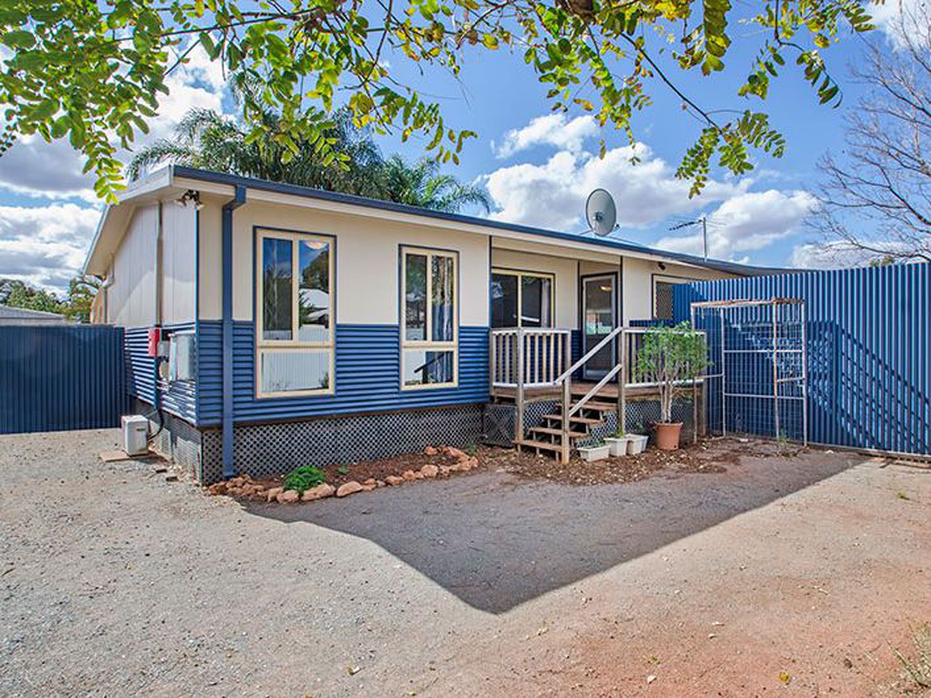 100B Campbell Street, Lamington
