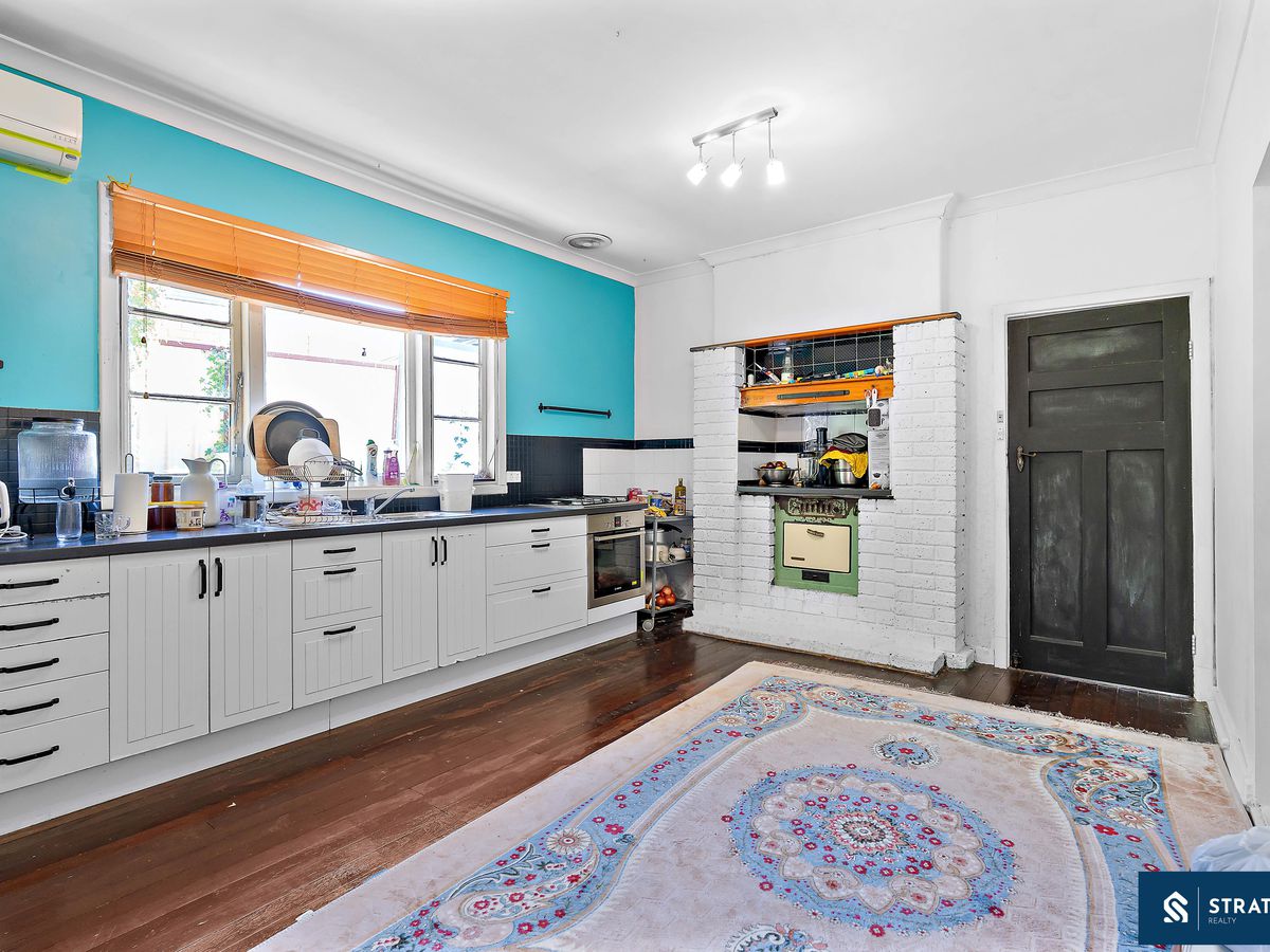 64 The Crescent, Maddington, Maddington - Thumbnail 2