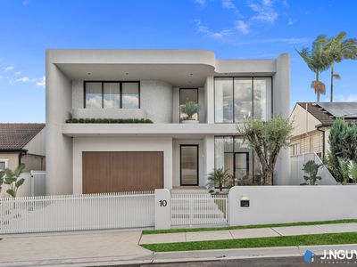 10 Benelong Avenue, Smithfield