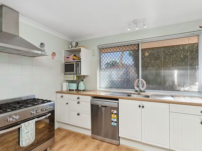 10 Sanford Court, Lockridge
