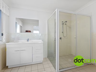 194/2 Saliena Avenue, Lake Munmorah