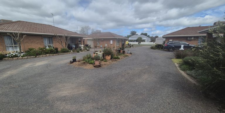 4 / 9 Hart Street , Euroa