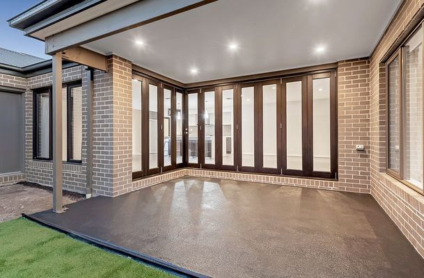 45 St Georges Boulevard, Mickleham