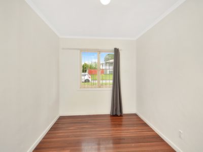 10 Nutmeg Street, Inala