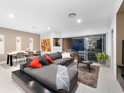 18 Baychester Place, Wakerley