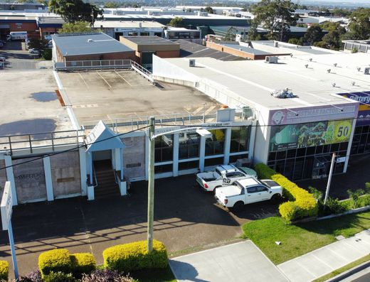 High-Exposure Showroom / Bulky Goods Space (Post-Refurbishment)