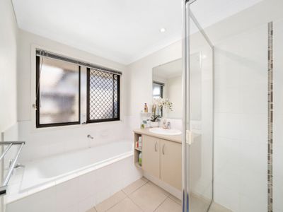 3 Moonie Crescent, North Lakes