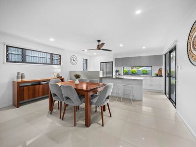 42 Creekside Circuit, Nambour