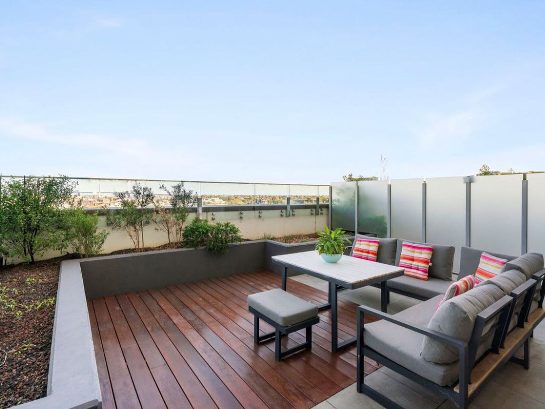 606D / 4 Tannery Walk, Footscray
