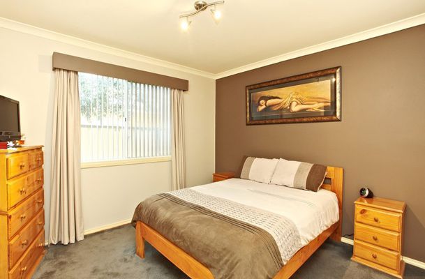 18 Bingin Place, Craigieburn