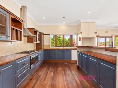 200 Bentinck Street, Bathurst