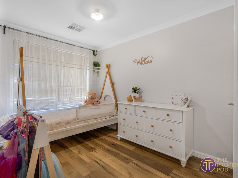 10 Alata Grove, Byford