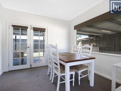 32 Howlong Rd, Rutherglen