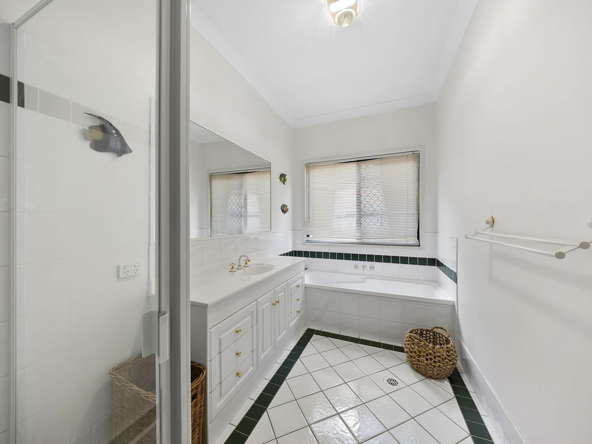 11 Brighton Parade, Forest Lake