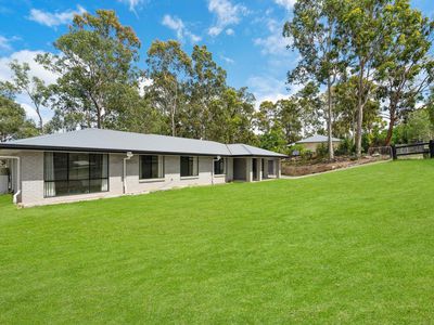 2 Parrot Street, Greenbank