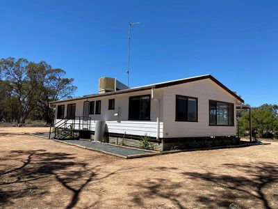 65 Swan Hill Road, Moulamein