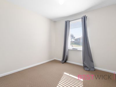 27 Bassett Drive, West Bathurst