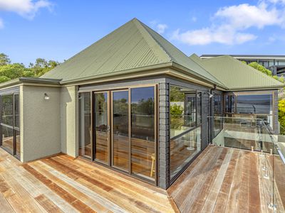 20 Inverness Lane, Redcliffs