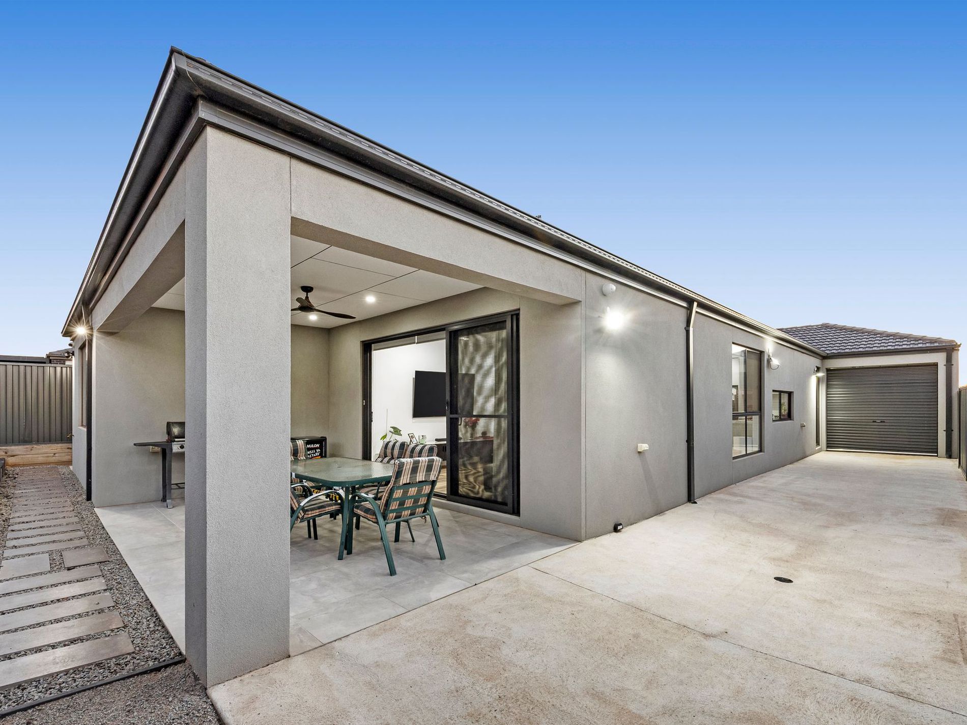 11 Azas Street, Truganina