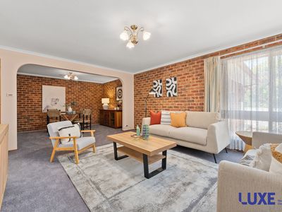 16 Gratton Place , Isaacs