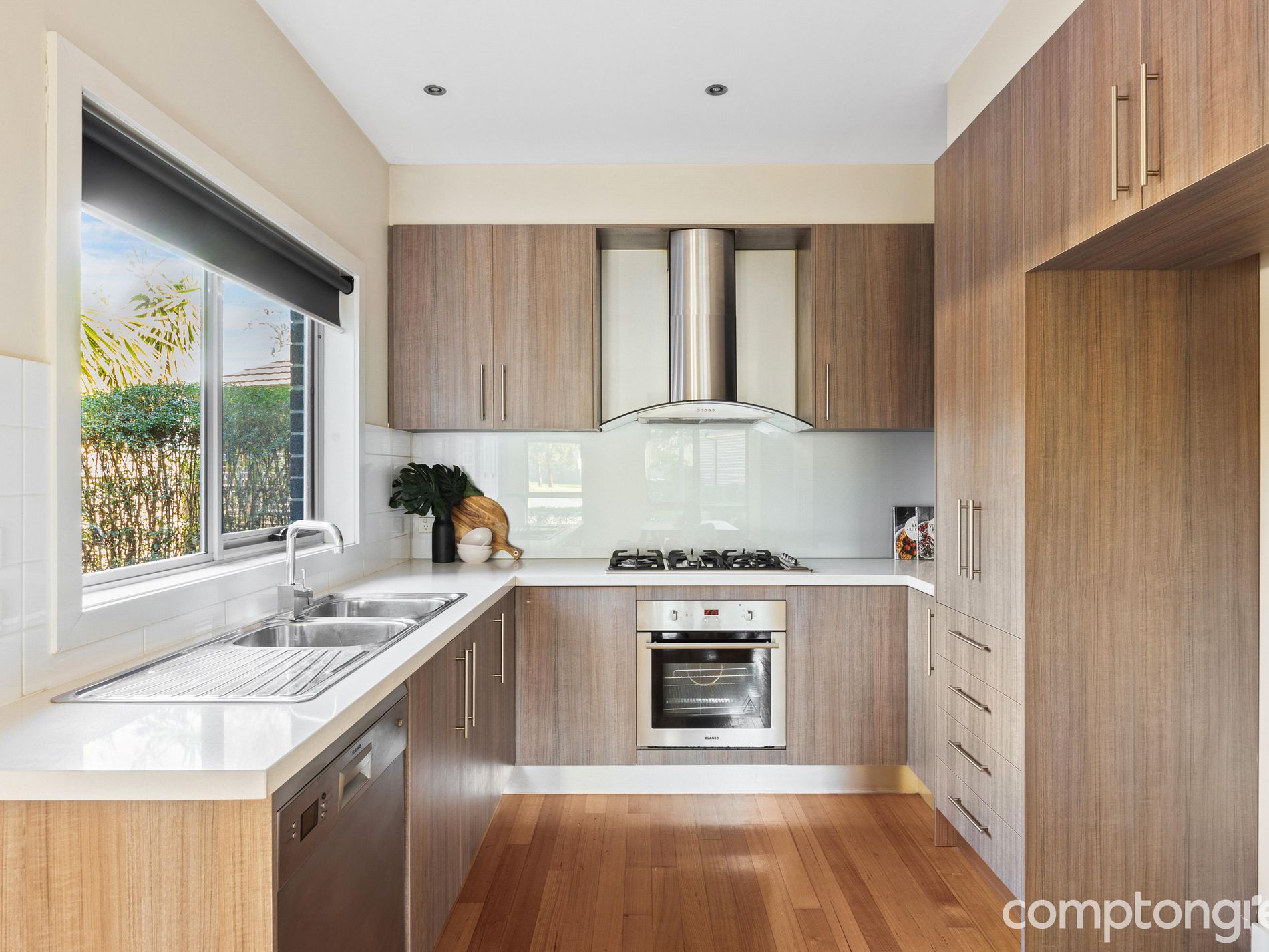 5 / 43 Cypress Ave, Brooklyn