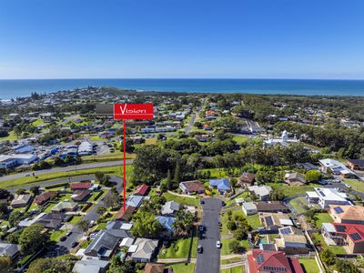 6 Crabbe Street, Woolgoolga