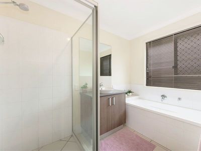 11 Jonathon Court, Flinders View