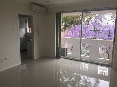 11 / 32 Remembrance Avenue, Warwick Farm