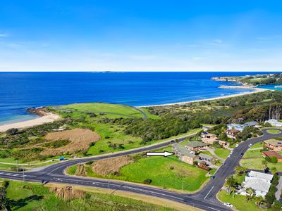 2 / 4 Warbler Crescent, North Narooma
