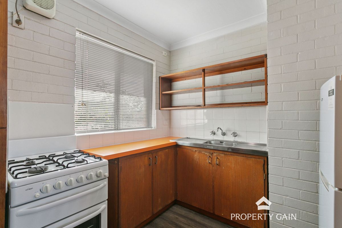 10 / 82 Broadway, Crawley