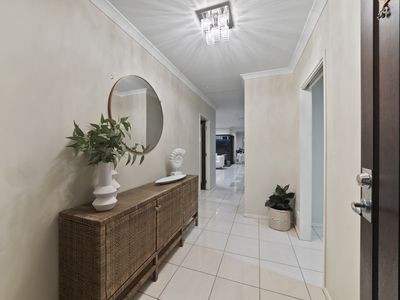 10 Saint Marys Close, Doolandella