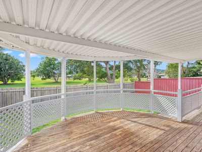 12 Smiths Close, Forster