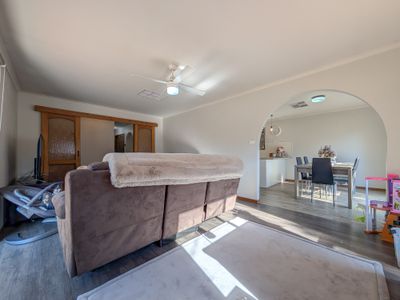 11 Byrnes Street, Swan Hill