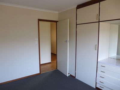 4 Johnston Avenue, Newcomb