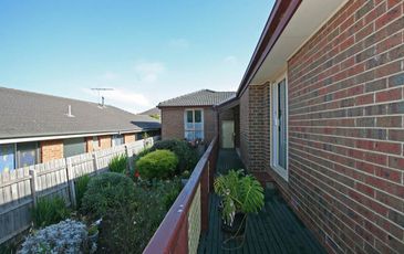 11 Redmore Court, Berwick
