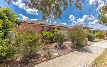 9 Heathcote Grove, Officer