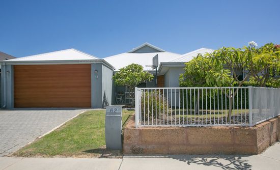 62 Salwood Loop, Banksia Grove