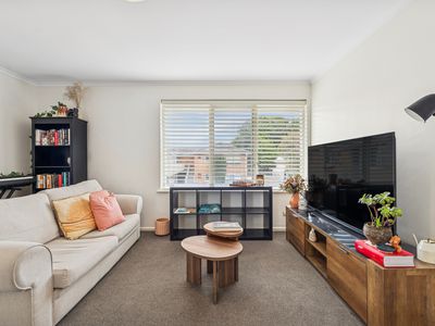 8 / 15 Simpson Street, Northcote