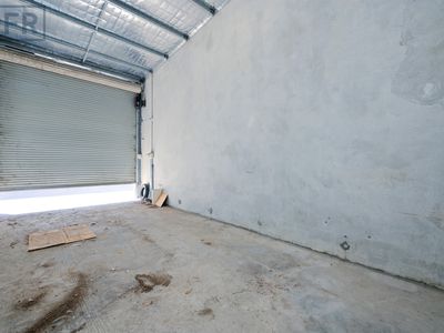 9 / 800 North Lake Road, Cockburn Central