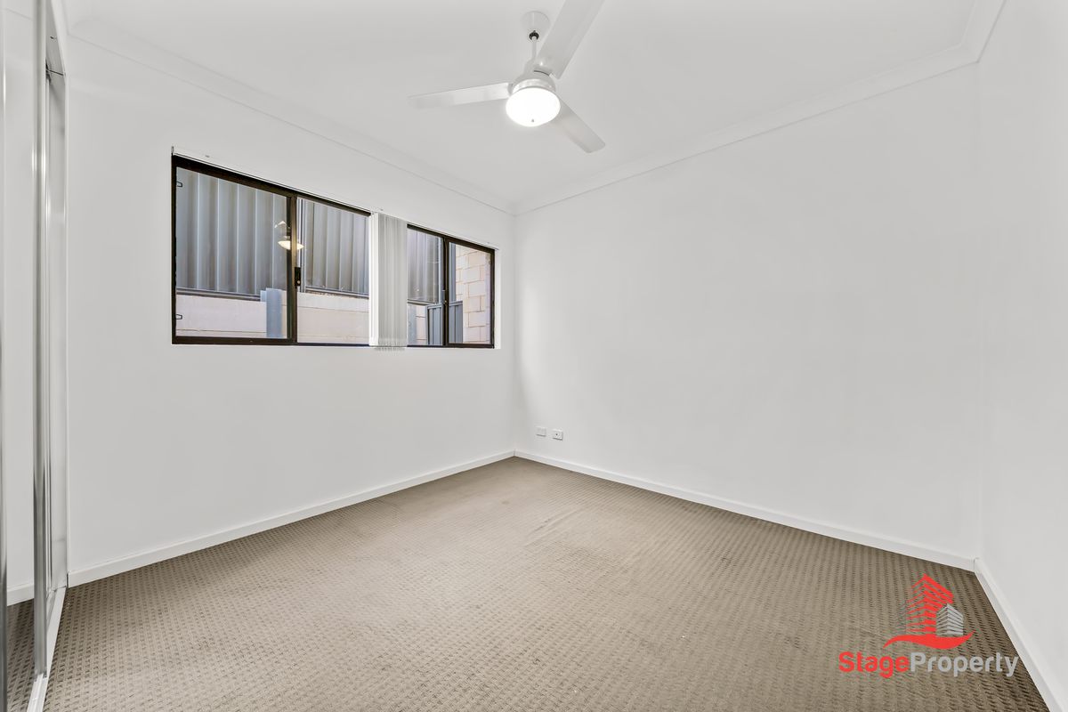 18 / 22 Rinaldo Crescent, Coolbellup