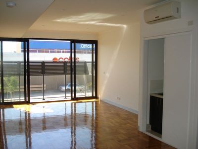 14 / 28 Burton Avenue, Clayton