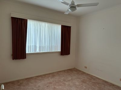 1 / 10 Thule Street, Barham